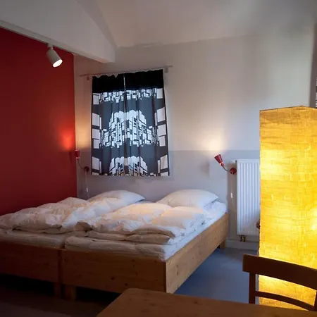 芭比菲舍尔了旅社 * 维尔茨堡