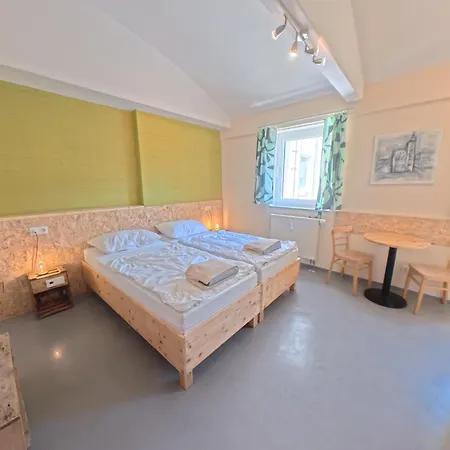 Babelfish Hostel *