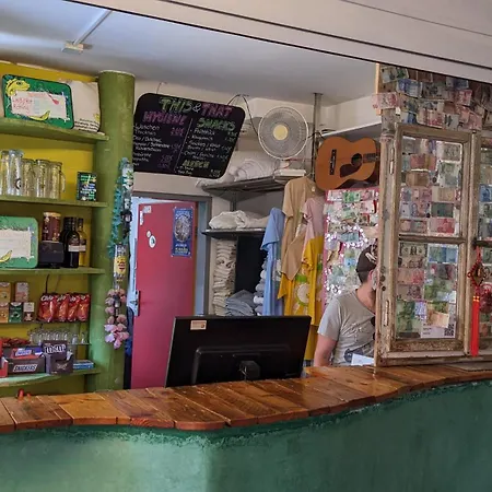 Babelfish Hostel *