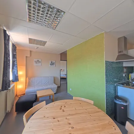 Babelfish Hostel *