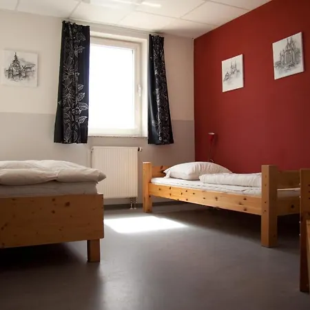 ホステル バベルフィッシュ *